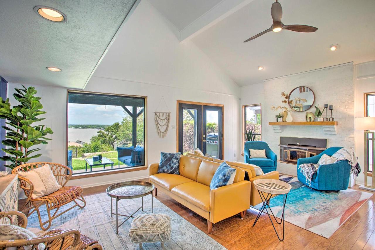 Chic Lakefront Granbury Getaway With Private Dock! Luaran gambar