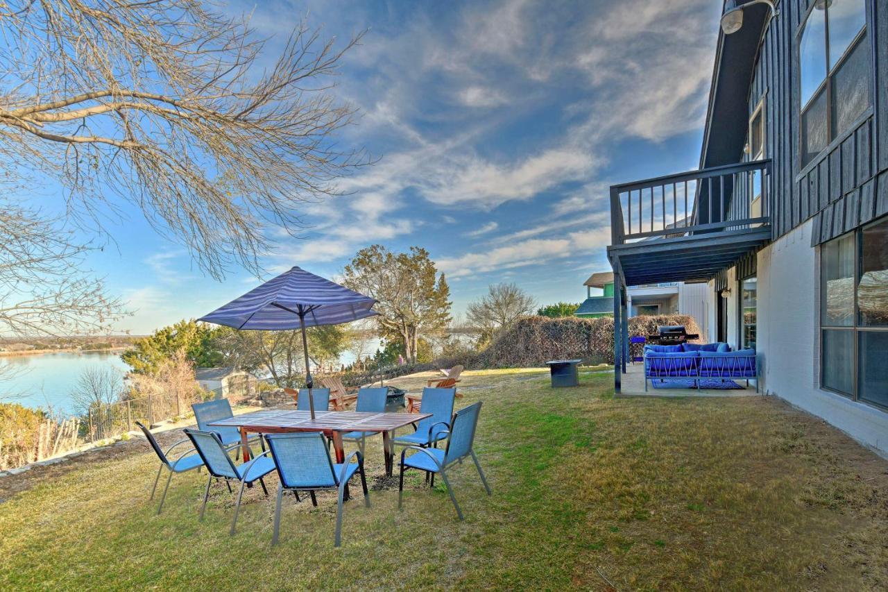 Chic Lakefront Granbury Getaway With Private Dock! Luaran gambar