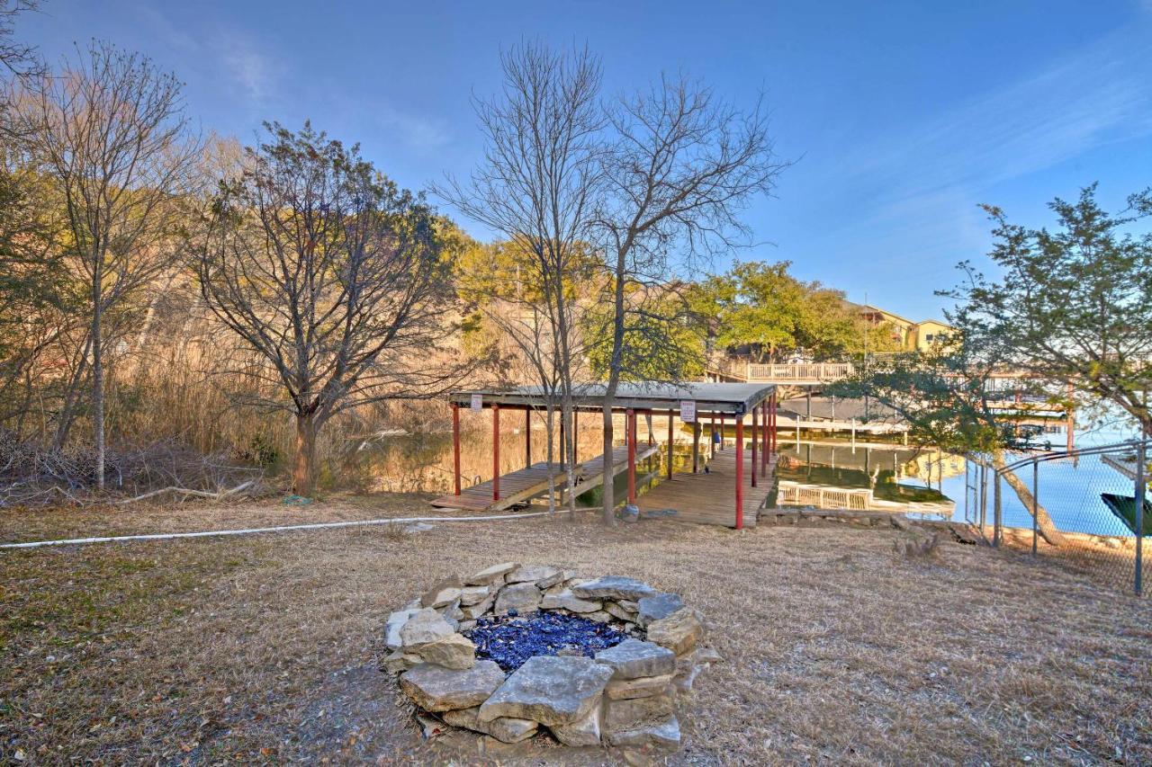 Chic Lakefront Granbury Getaway With Private Dock! Luaran gambar